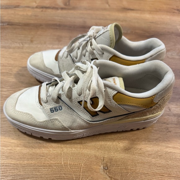 New Balance Women's 550 Sea Salt Tobacco - Picture 10 of 13